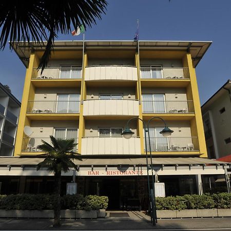 Hotel Primo Riva Zewnętrze zdjęcie