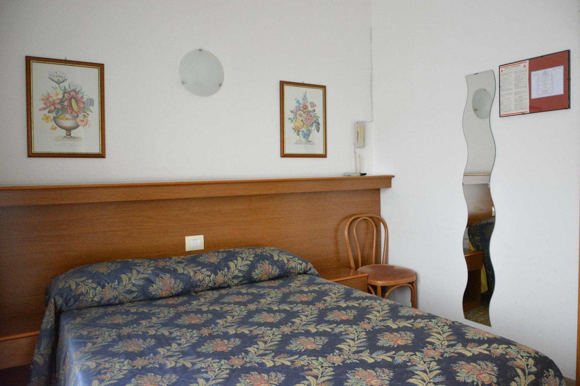 Hotel Primo Riva Zewnętrze zdjęcie