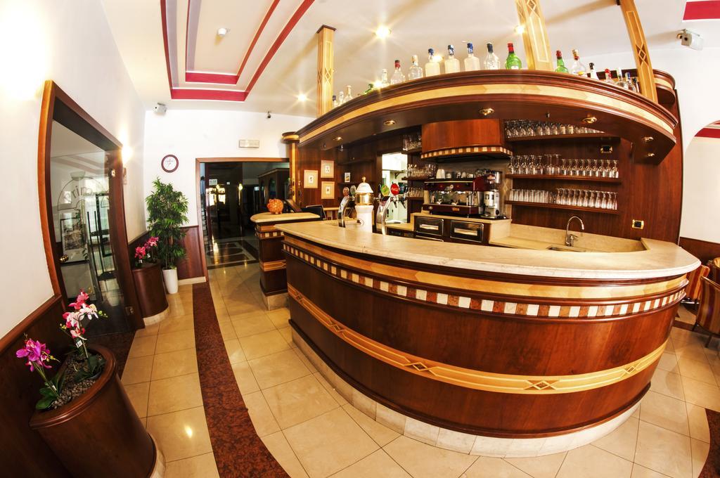 Hotel Primo Riva Zewnętrze zdjęcie