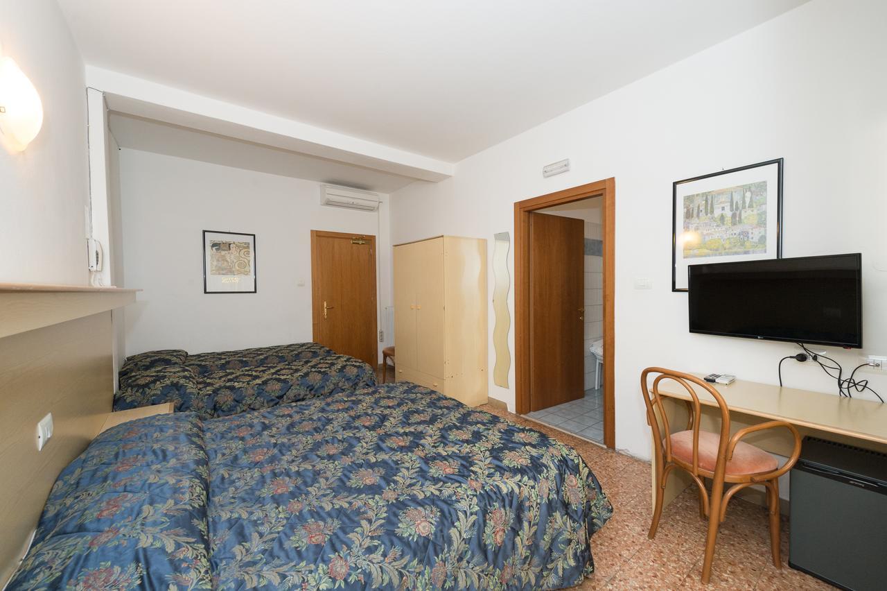 Hotel Primo Riva Zewnętrze zdjęcie